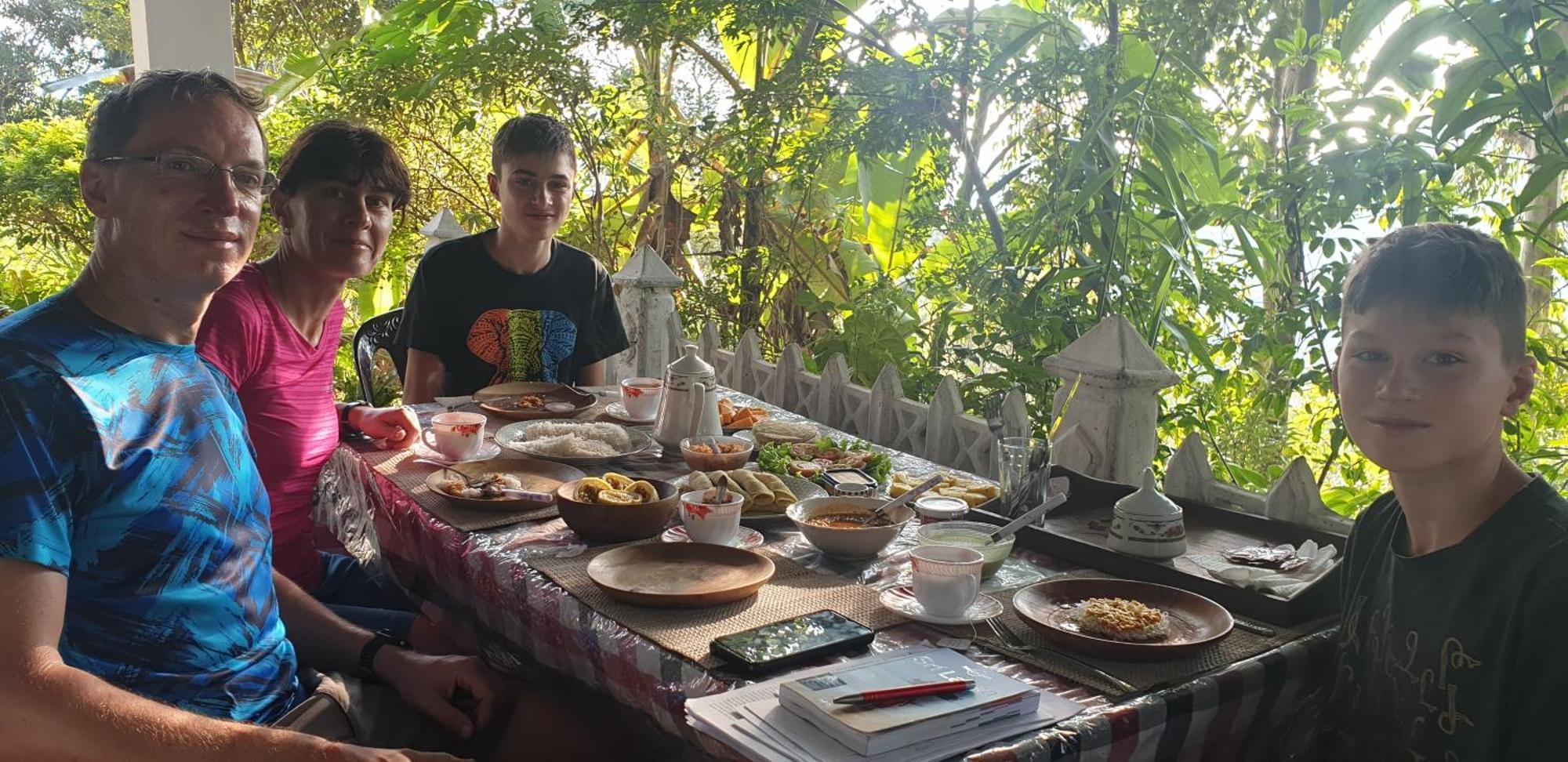 Himansa Homestay เอลลา ภายนอก รูปภาพ